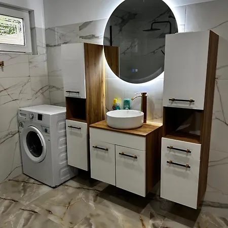 Apartment Caloroczny - 2 Sypialnie, Max 6 Osob, Jacuzzi *