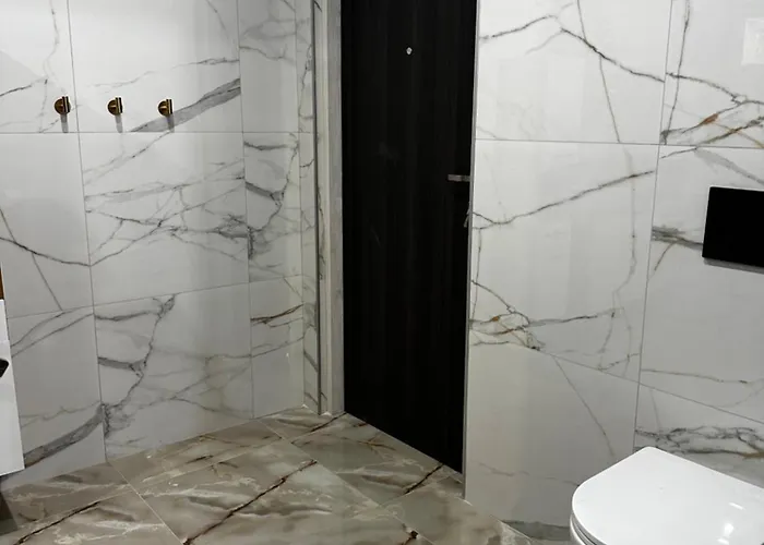 Caloroczny - 2 Sypialnie, Max 6 Osob *